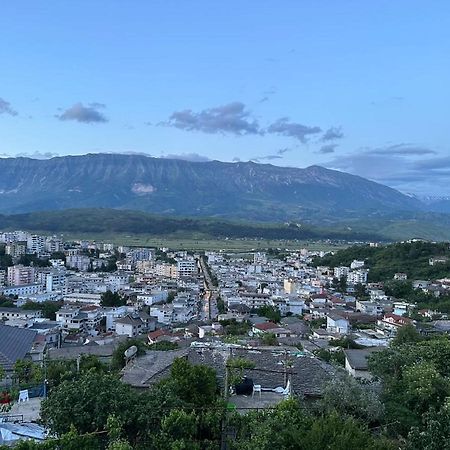 Jons Apartment Gjirokastër المظهر الخارجي الصورة