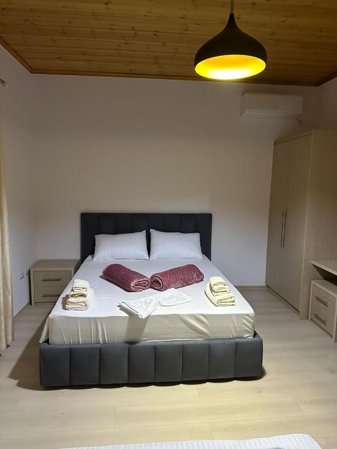 Jons Apartment Gjirokastër المظهر الخارجي الصورة